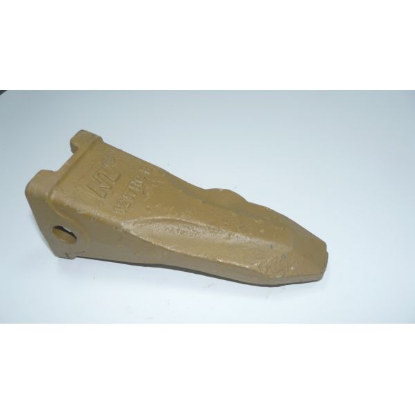 2713-1217 RC Wheel Loader Teeth Alloy Steel Tooth Point For Excavator DH220