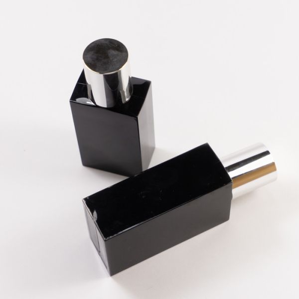 Бутылки квадрата PETG ухода за волосами бутылки PETG черные косметические с насосом крышки