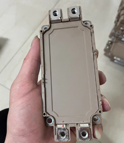 Original  IGBT Module 2mbi600vn-120-50 600A 1200V High Quality IGBT Module for Industrial Frequency Converter