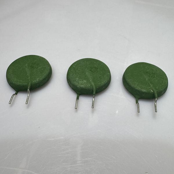 PTGL20AS470H0D02BZ ポジストール 相当の突入電流制限器 47オーム ±25% 27A PTC リセット可能なファイズ サーミストール