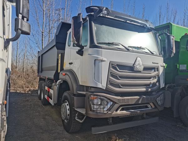 Sale Used HOWO Dump Truck 6*4 with Euro 3 Emission Standard and Customization Options