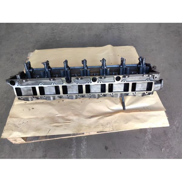 Hino E13C Cylinder Head Assembly With Valves  Truck Engine Parts