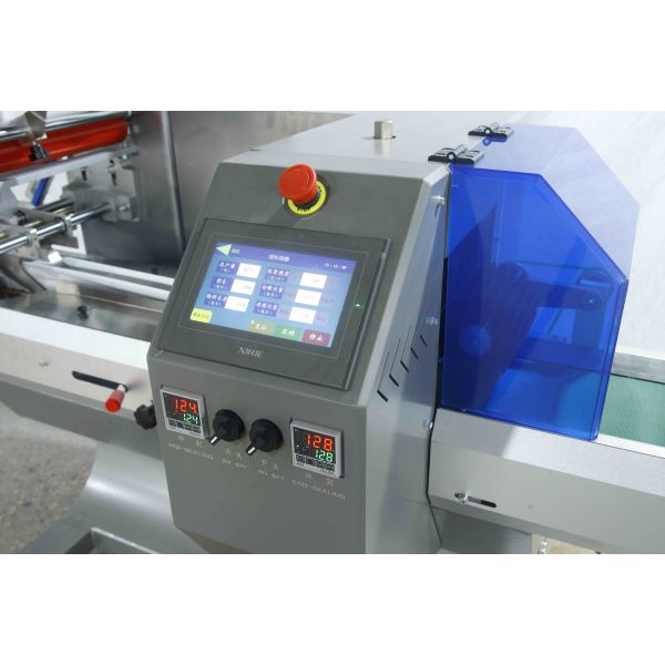 tableware honey spoon pillow packaging machine horizontal face mask biscuit bakery bread flow pack packaging machine