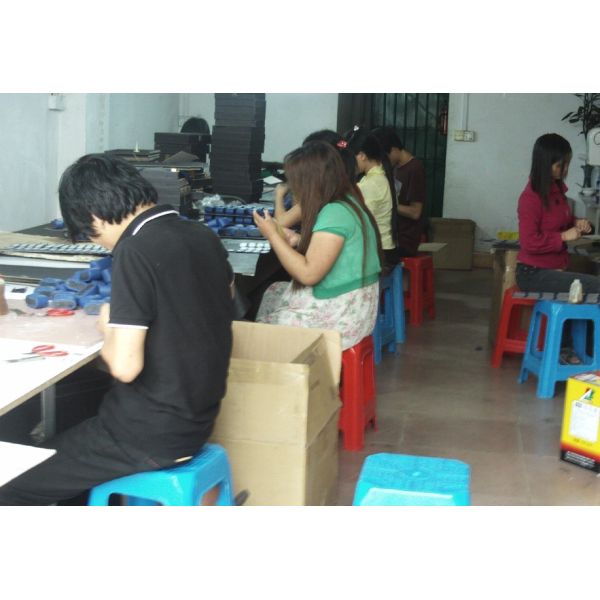 RICH STOCK ENTERPRISES CO ., LTD