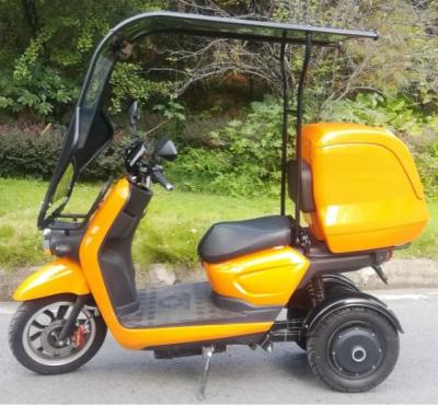 2000w Motor Electric Motorcycle Scooter 8h - 10h Charging Time Yellow Color