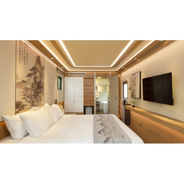 Hard Top Camping Caravan Hotel Caravan Luxury Trailer RV High End Camping Trailer Portable Living Space RV