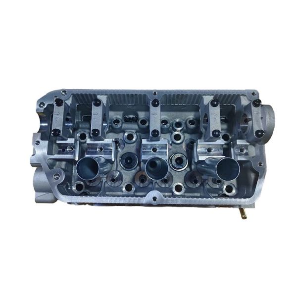 F8D Automobile Cylinder Head Energy Improve For SUZUKI MARUTI ALTO 11100M53M10