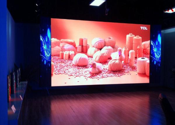 RGB P7.62 Indoor Advertising LED Display Screen Full Color 17222 Dots/m2