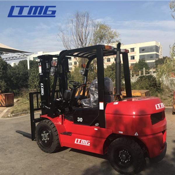 Counter Balance Diesel Forklift Truck With ISUZU C240 Engine Pneumatic Tire