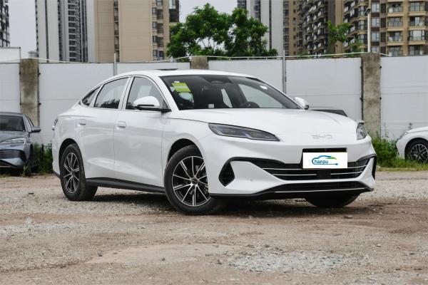 Green Energy PHEV Sedan Byd 06Dm-I-2024 Model with 5 Seating Capacity and 120Km Range