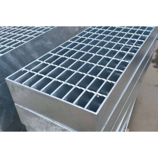 Q235 Serrated Grating Carbon Steel Bar Grating ISO9001 Certified