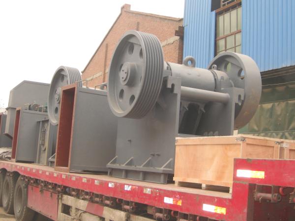 400 X 600 600 X 900 Jaw Cone 10T/H - 800T/H Crusher Mining Crusher