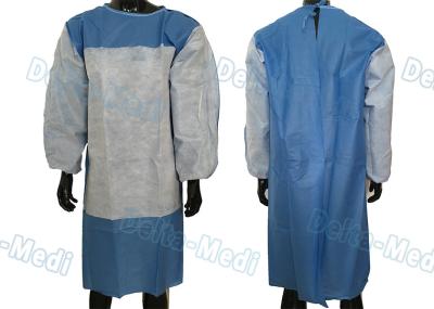 Os vestidos descartáveis do hospital do delta, tela de SMS reforçaram resistente fluido do vestido cirúrgico na área crítica