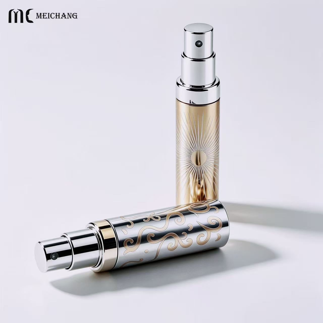 Vintage Engraved Metal Perfume Atomizer, 3ml Refillable Portable Fragrance Spray Bottle (MC-1209)