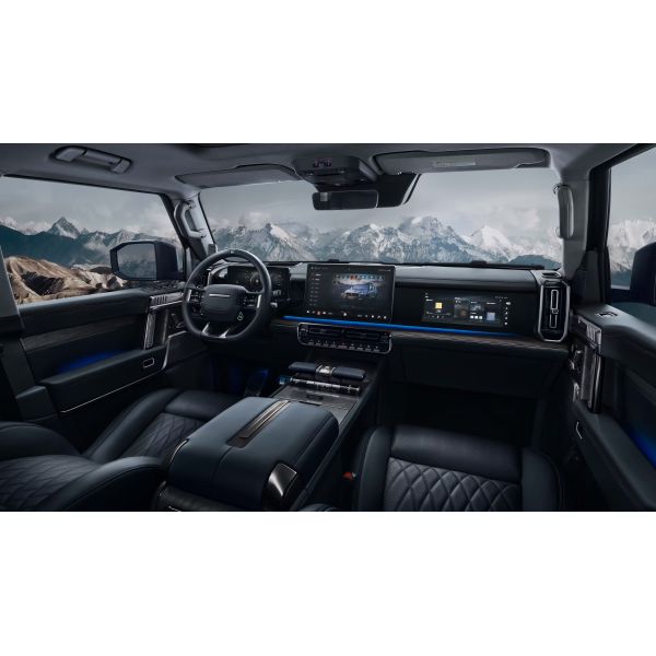 Chinese SUV Cars Dongfeng M-hero 917 High Horsepower Buggy with 1088 Horsepower PHEV EV and 142.7kWh Battery Capacity