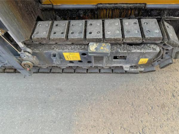 Second Hand XCMG RP355 Asphalt Paver Machine 5.8 Tons Capacity For Construction