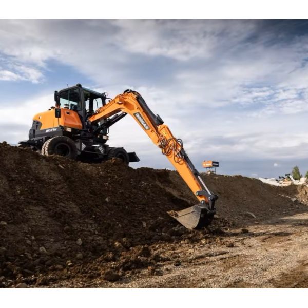 Максимальная высота сброса 4065 мм Использованный экскаватор Doosan с длиной руки 2,9 метра