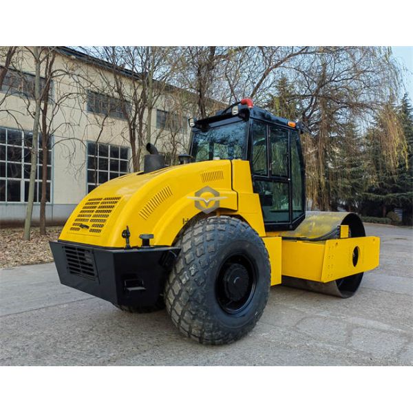 16 Ton Hydraulic Double Drive Vibratory Road Roller with Cummins Engine
