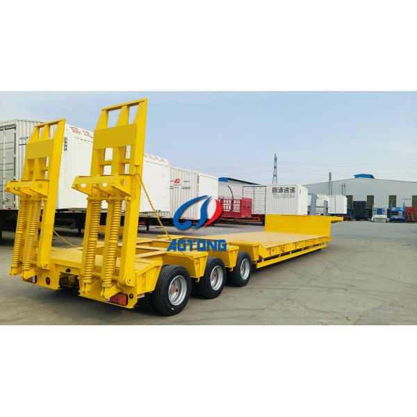 Отсоединяемые прицепы для грузовых автомобилей для перевозки тяжелого оборудования и машин