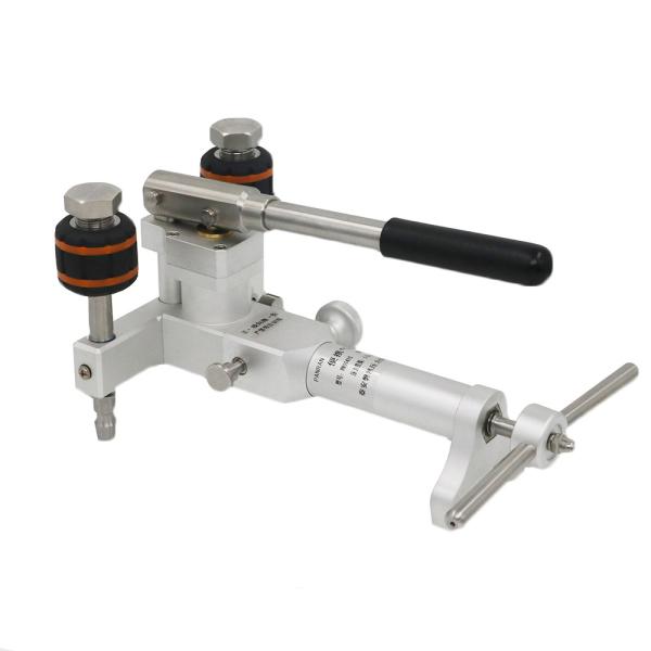 Hand Operated 600kpa 175mm Height Pressure Calibration Pumps 