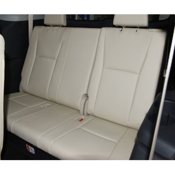 2022 Electric With Gasoline Toyota Highlander Two Engine 2.5L 4WD 5 Door 7 seats SUV