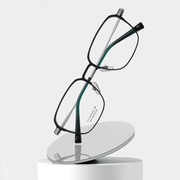 Custom Titanium Alloy Glasses Adults , Optical Aluminum Frame Glasses