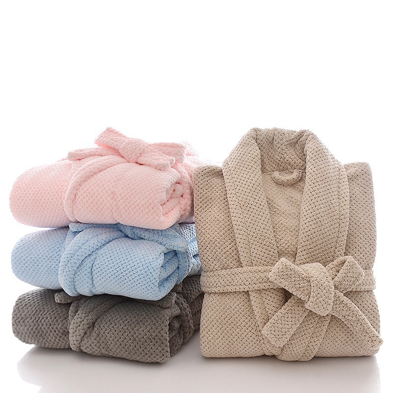 Ultra Soft Waffle Fabric Coral Fleece Bathrobe Reusable Long Lasting For Spas Hotels Luxury Home Lounging