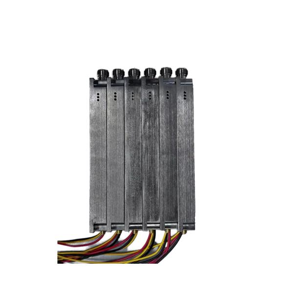 Module amplificateur de puissance de signal RF Wifi 100W avec protection VSWR pour 1560-1620MHz