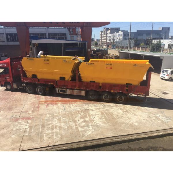 Yellow Rail Cargo Wagon , 20m³ Mining Rail Car For Carrying Mine Ore