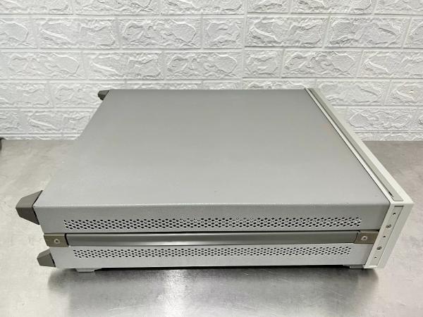 High Purity Synthesized Signal Generator RF 83731B Agilent 1 – 20 GHz