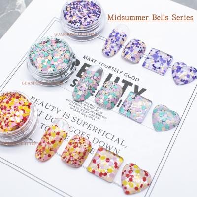 OEM Shiny Chunky Polyester Christmas Glitter Mix Powder Solvent Resistance Midsummer Bells