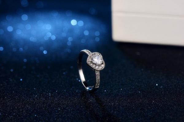 Luxury Princess Heart  Shape Ring Cubic Zircon Wedding Rings for Women New Design Engagement Fashion Ring Jewelry