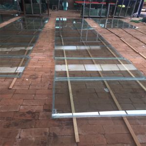 Домашняя безопасность Теплоизоляционное стекло толщина 5 мм Ультрафиолетовое защитное стекло