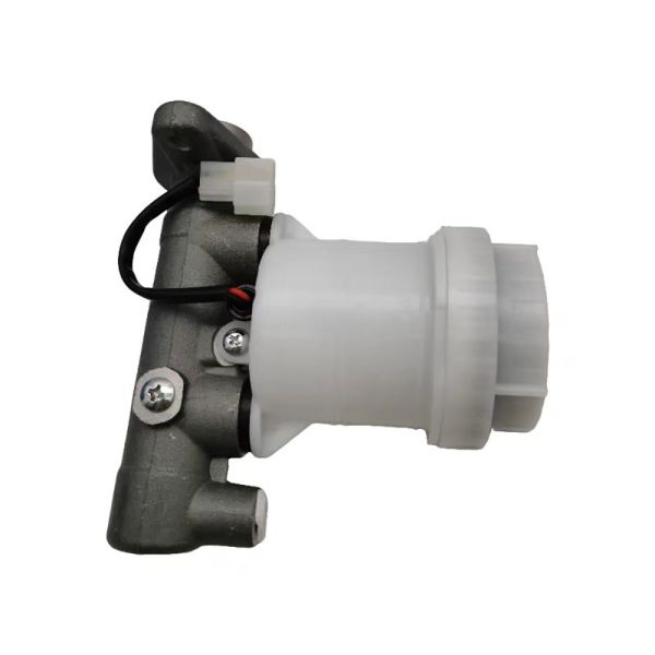 2025 New Arrival Mitsubishi Pajero V31 V33 V43 Brake Master Cylinder Assembly Auto Spare Parts Brake Clutch Master Cylinders