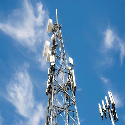 Réseau d'acier en treillis d'angle Antenne radio 4g équipement sans fil Antenne booster signal cellulaire tour de télécommunication mobile