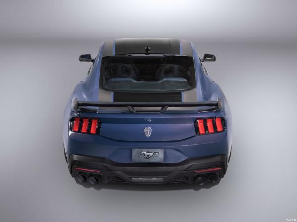Left Drive Mustang 2024 5.0L V8 Dark Horse Imported Hardtop Sports Car 4821*1917*1401