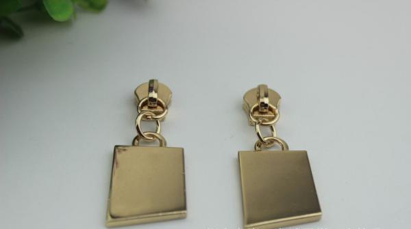 Professional hardware factory new design NO.5 hot sale zinc alloy nickel color zipper puller slider for handbag