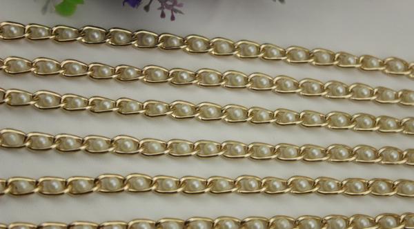 Delicate design top quality white pearl decorative light gold 9 mm metal long chain bag