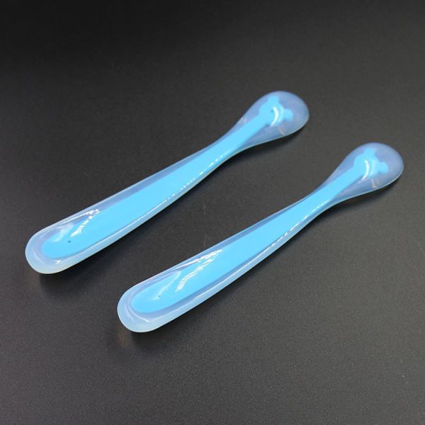 Nontoxic Heatproof Silicone Rubber Supplies Spoon For Eating Practical