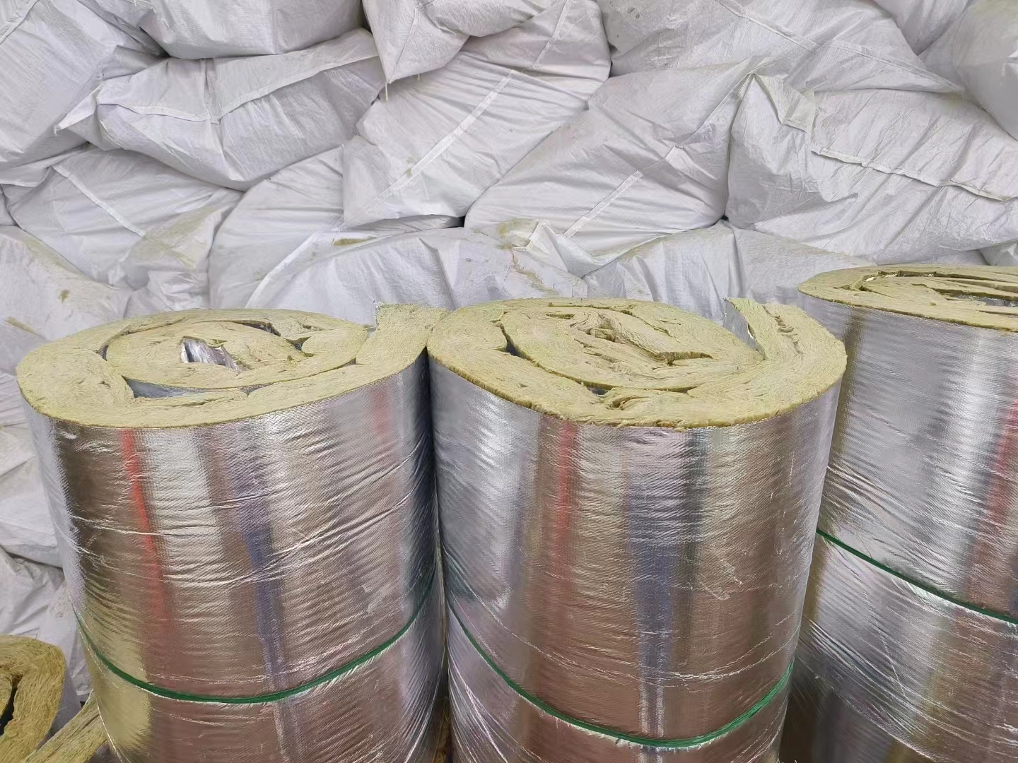 High-Quality Rockwool Blanket For Industrial Thermal Insulation And Energy-Saving Solutions