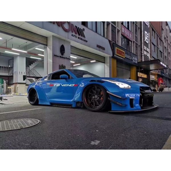 Hot 2022 Products GTR R35wide Bodyki Body Kit for Nissan GTR R35 Front and Rear Bumper Spoiler