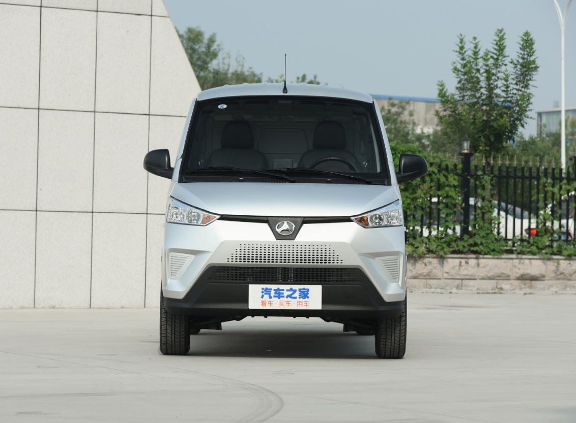 BAW Mini Cargo Van Gasoline Engine Petrol Utility Cargo Van