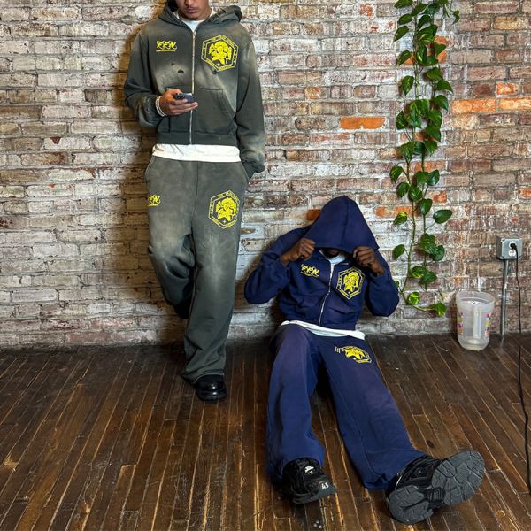 OEM Custom Print Sun Fade Cropped Sweat Suit Zip up Acid Wash Vintage Hoodie Straight Leg Flared Track Sweatpants and Hoodie Set