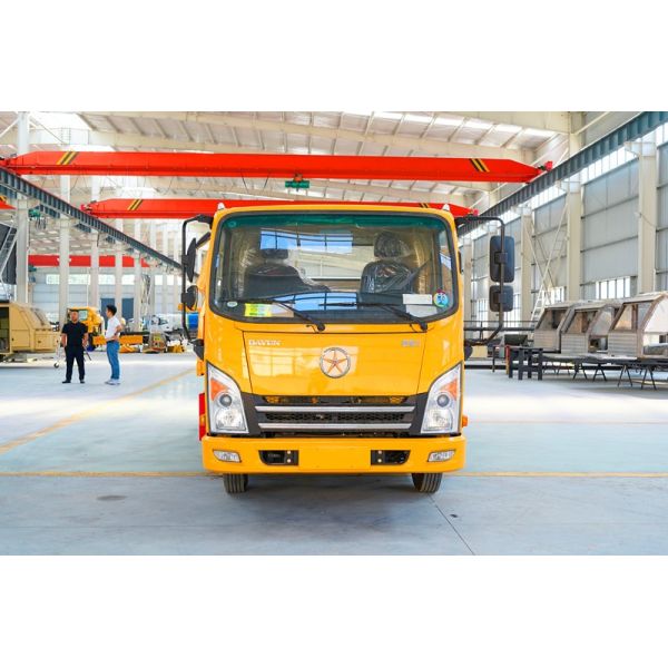 Dayun QuanChai Engine 132 Horsepower Board Length 5.2 Meters ,3 Tons Rear Support Arm, 4 Tons Hoist ,wrecker Truck