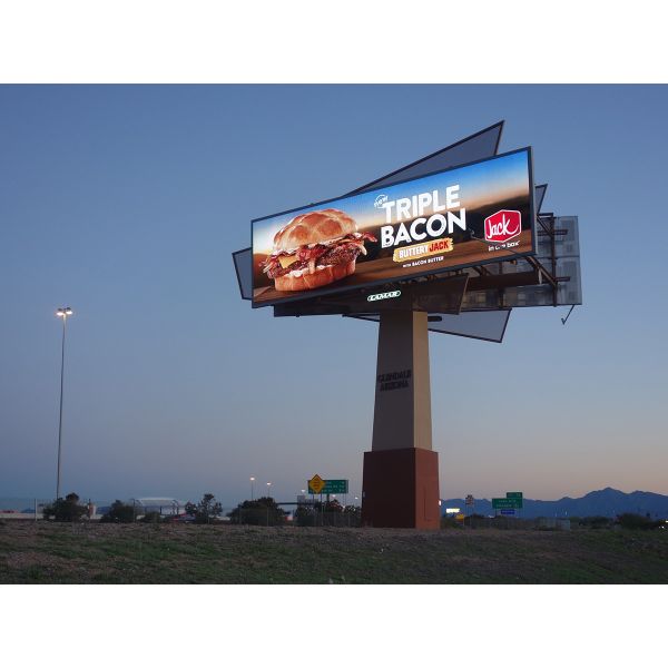 P8mm Outdoor Smd Led Screen Digital Sign Billboard 5500 Nits Brightness IP65/IP54