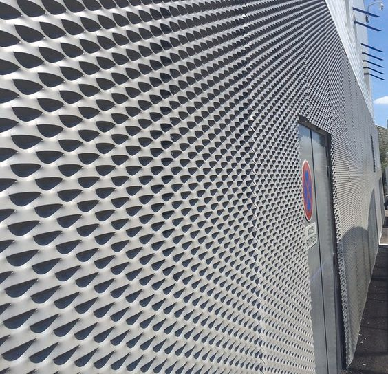 Decorative Building Wall 0.5mm Perforated Aluminum Expanded Metal Mesh