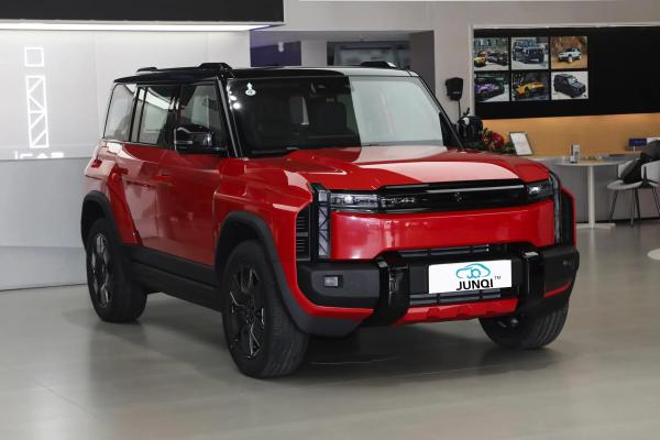 Spot Car Chery Icar03 Pure Electric Vehicle 5 Seats Compact SUV 501km Motor Auto New Energy New Used Hot Sale Cheap Price Retail Wholesale Made in China