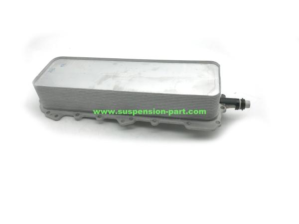 LR039821 AJ811960 Refrigerador de óleo para Jaguar XK IL COUPE LAND ROVER RANGE ROVER IV