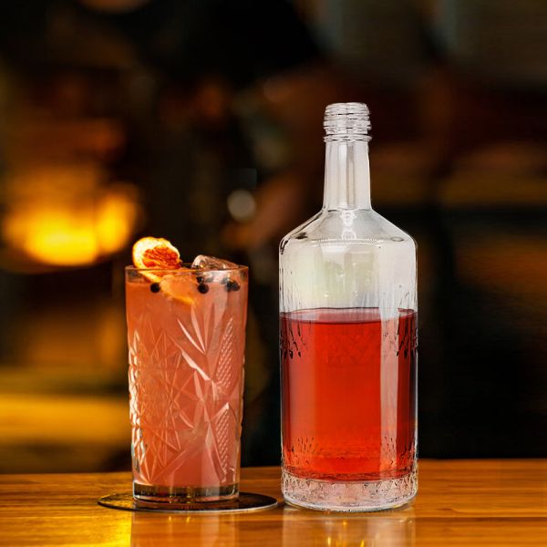 High Capacity and Large Capacity Glass Liquor Bottle 250ml/500ml/700ml/750ml for Tea