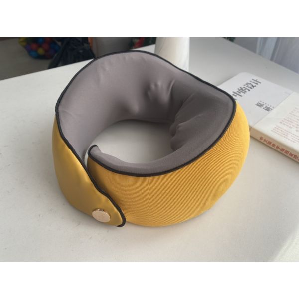 Подушка шеи пены памяти обруча терапией жары ODM OEM для офиса